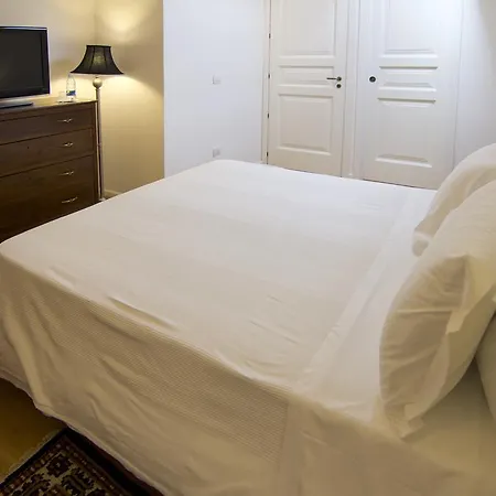 La Residenza Del Reginale Bed & Breakfast *